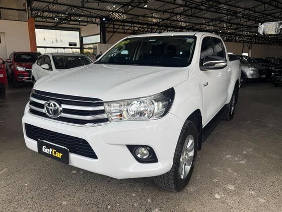 TOYOTA HILUX 2.8 SRV 4X4 CD 16V DIESEL 4P AUTOMÁTICO TOYOTA HILUX 2.8 SRV 4X4 CD 16V DIESEL 4P AUTOMÁTICO